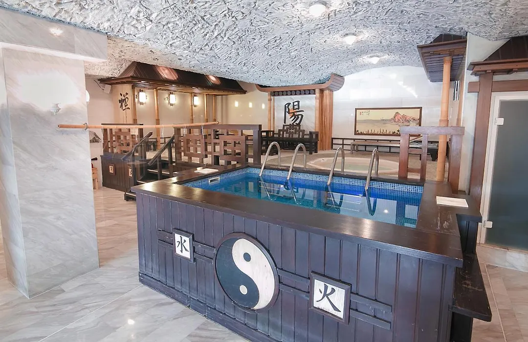 Tsunami Spa Hotel-1